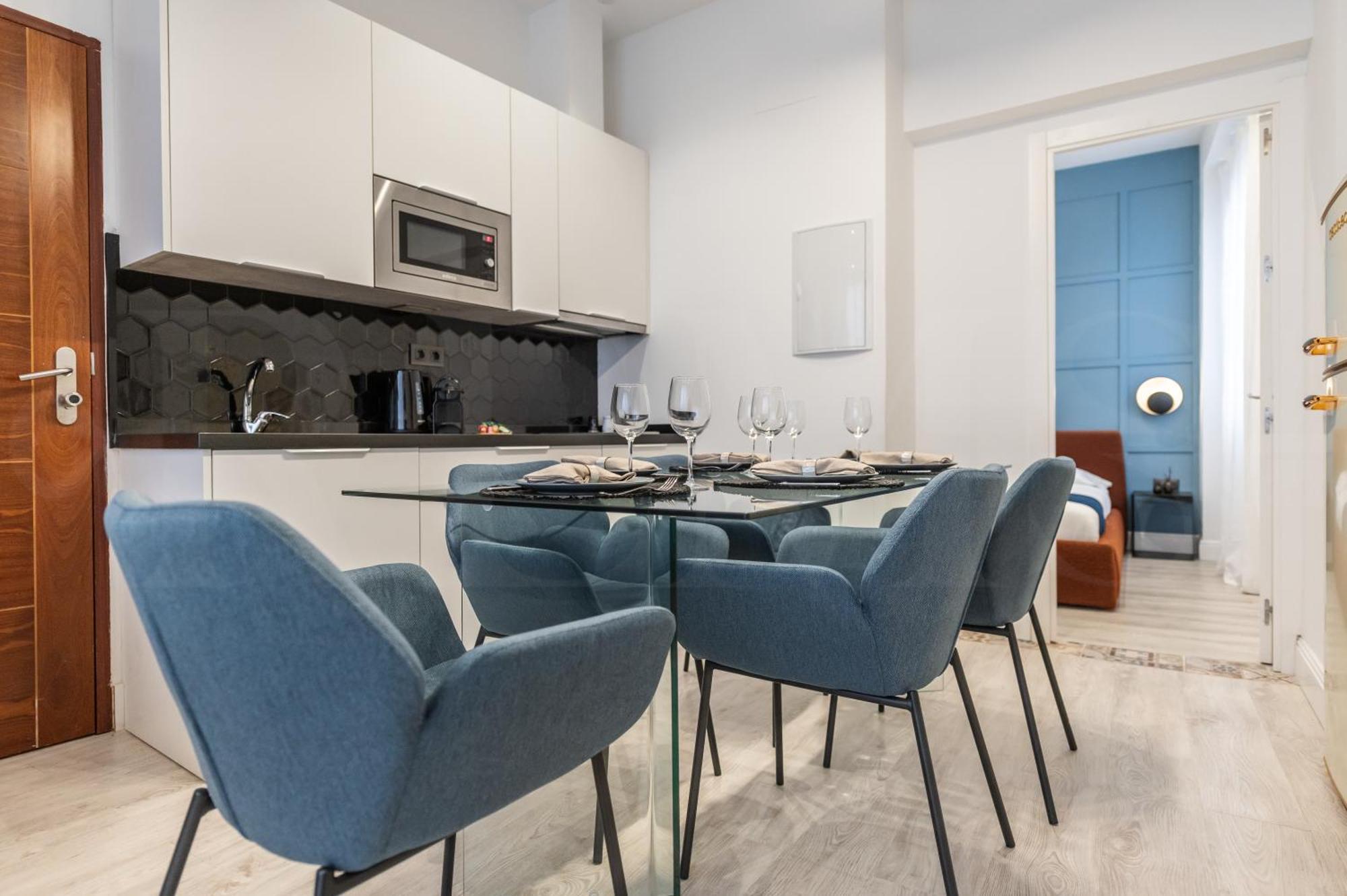 Modern & Stylish 3Br In The Heart Of Malaga By Remsアパートメント エクステリア 写真